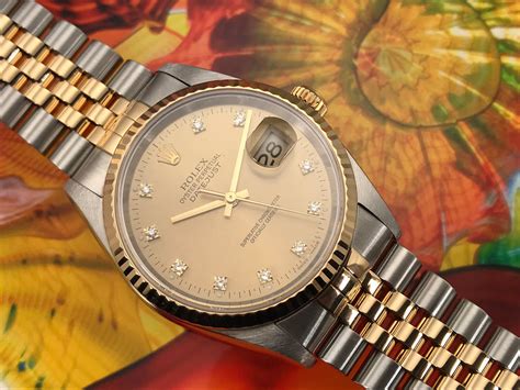 rolex oyster perpetual datejust quadrante bianco|rolex oysterquartz day date value.